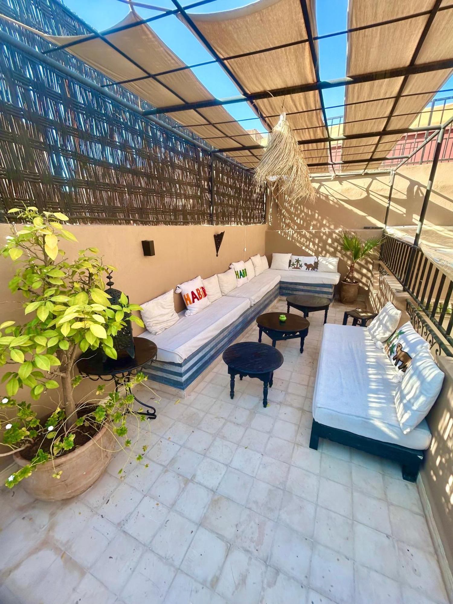 Riad Darna 4 Chambres Avec Piscine Et Petit Dejeuner Маракеш Екстериор снимка