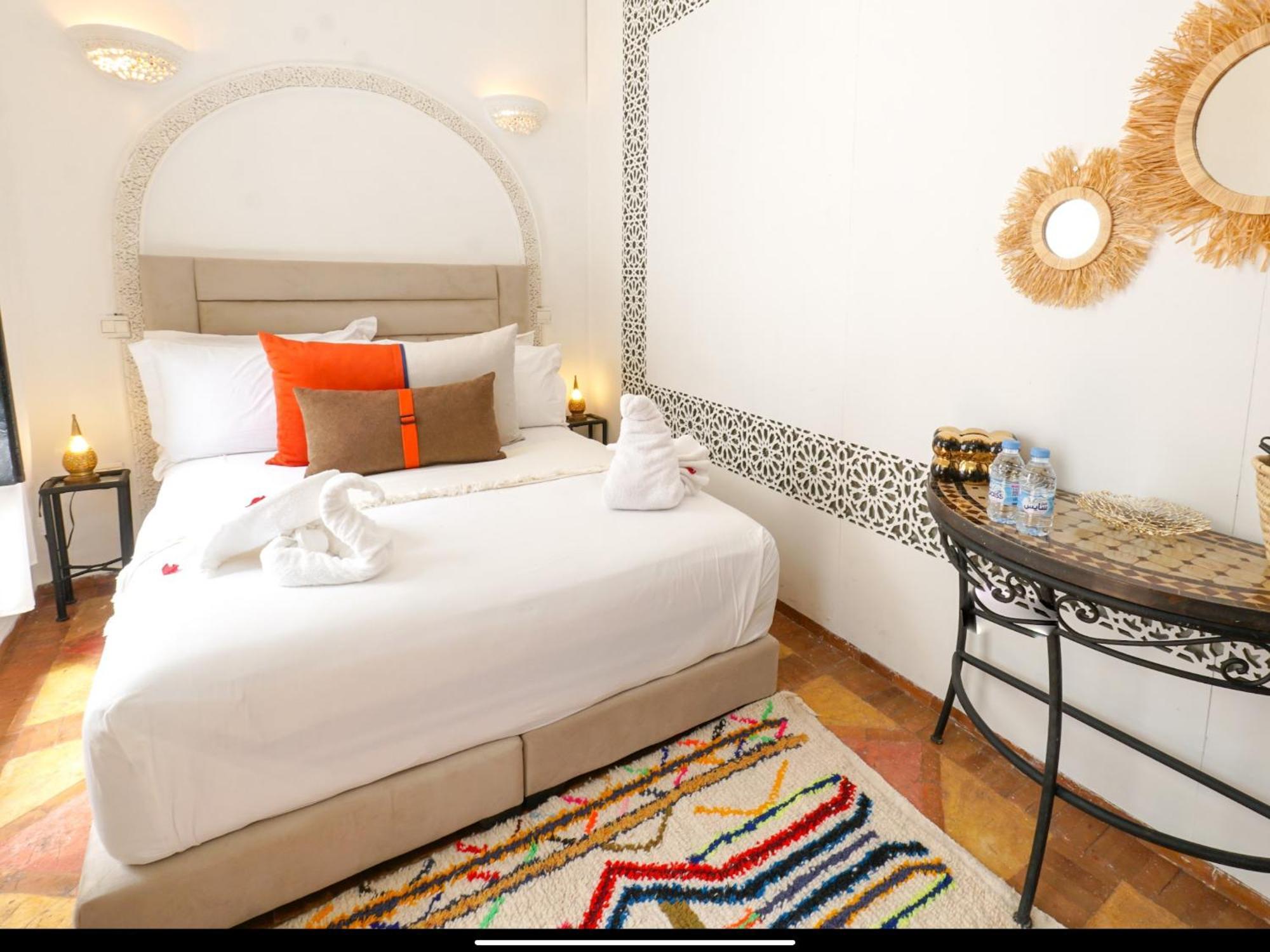 Riad Darna 4 Chambres Avec Piscine Et Petit Dejeuner Маракеш Екстериор снимка