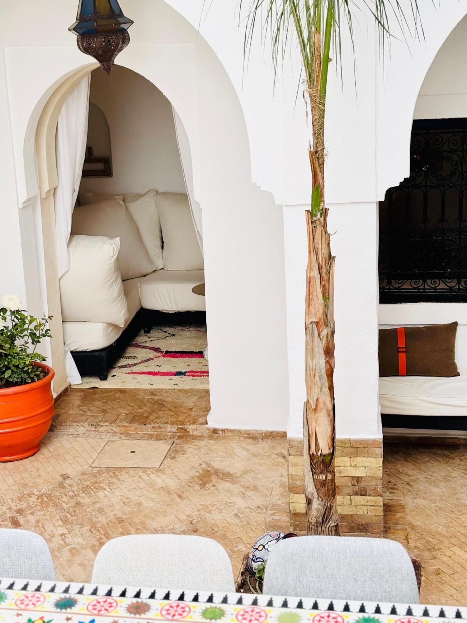 Riad Darna 4 Chambres Avec Piscine Et Petit Dejeuner Маракеш Екстериор снимка