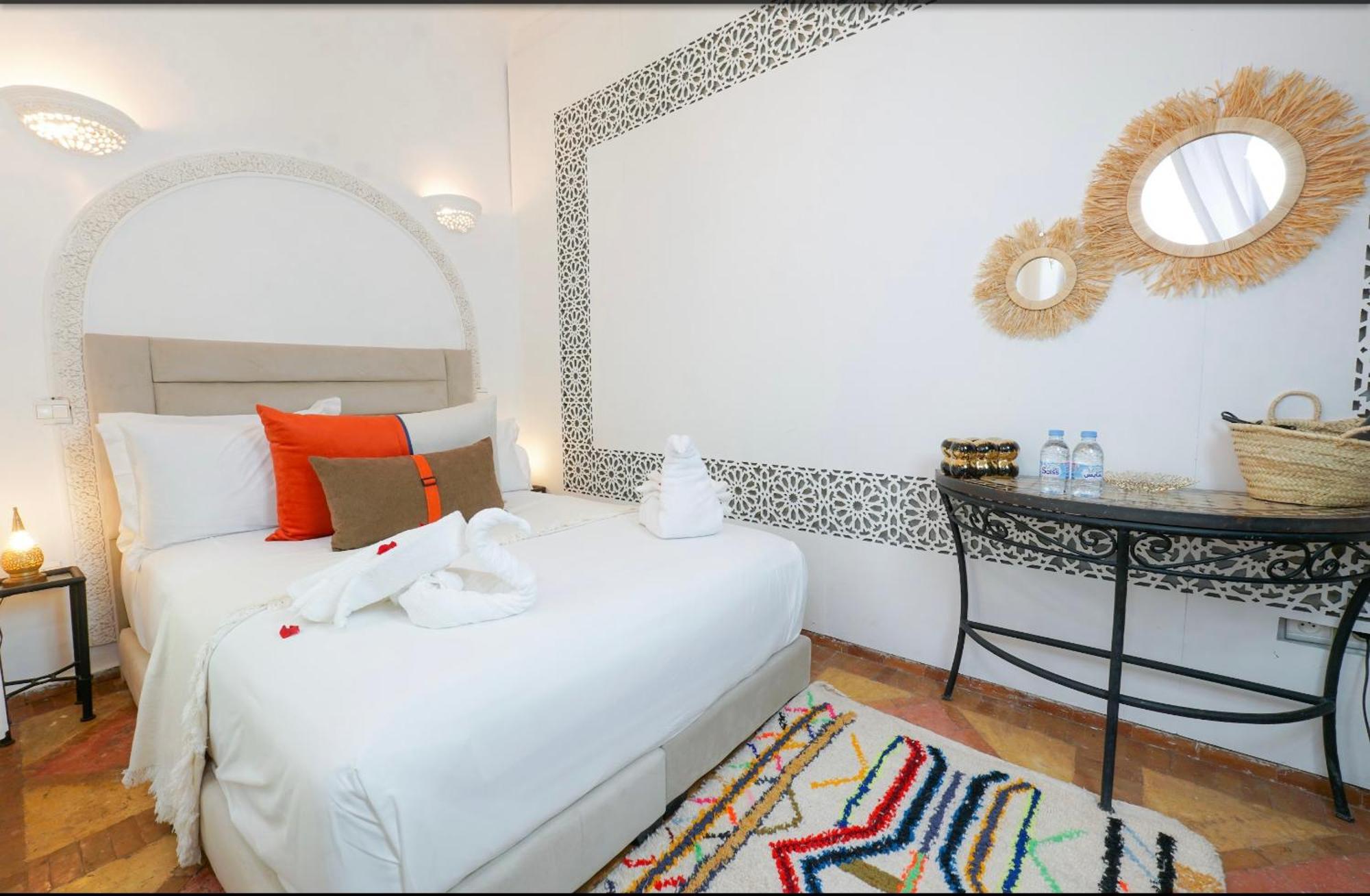 Riad Darna 4 Chambres Avec Piscine Et Petit Dejeuner Маракеш Екстериор снимка